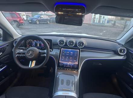 Mercedes-Benz - C-class