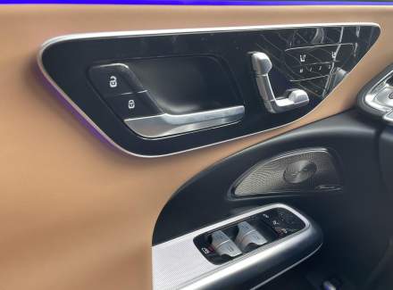 Mercedes-Benz - E-class