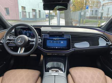 Mercedes-Benz - E-class