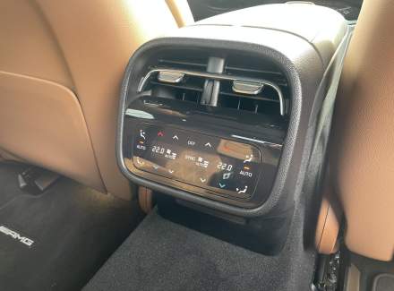 Mercedes-Benz - E-class