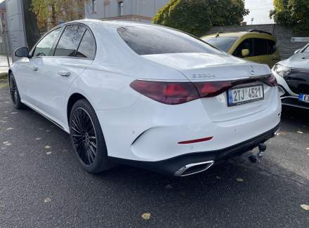 Mercedes-Benz - E-class