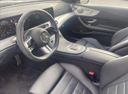 Mercedes-Benz - E-class