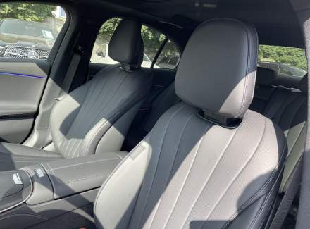 Mercedes-Benz - E-class