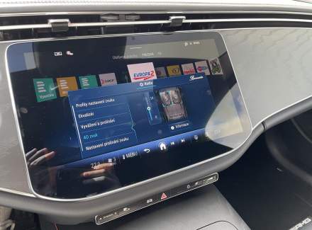 Mercedes-Benz - E-class