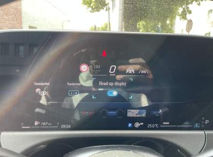 Mercedes-Benz - E-class