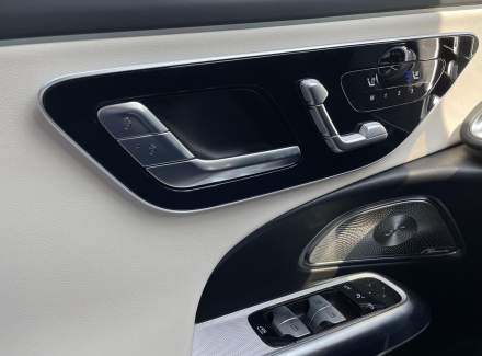 Mercedes-Benz - E-class