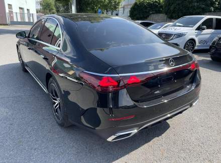 Mercedes-Benz - E-class
