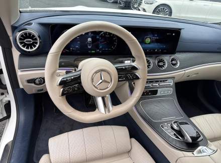 Mercedes-Benz - E-class
