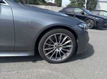 Mercedes-Benz - S-class