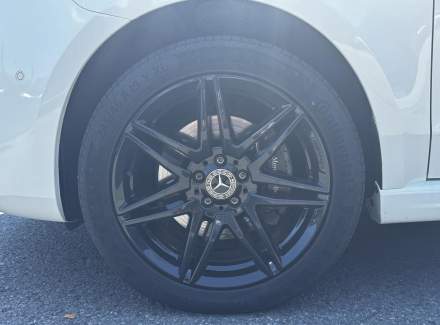 Mercedes-Benz - V-class