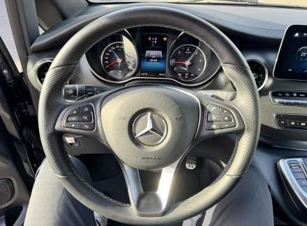 Mercedes-Benz - V-class