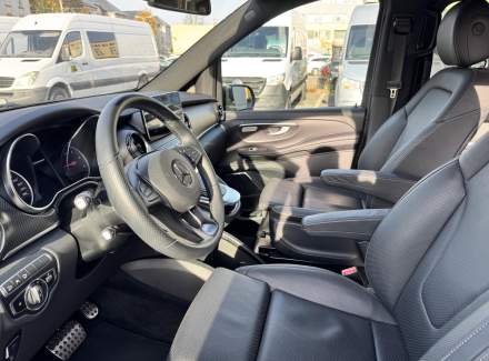 Mercedes-Benz - V-class