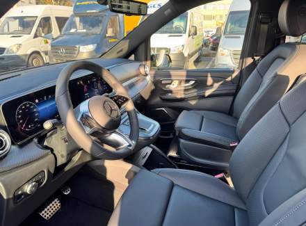 Mercedes-Benz - V-class