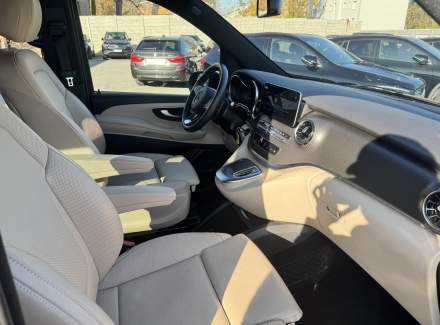 Mercedes-Benz - V-class