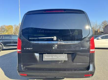 Mercedes-Benz - V-class