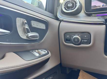 Mercedes-Benz - V-class