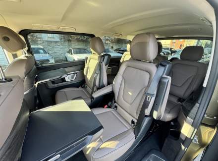 Mercedes-Benz - V-class