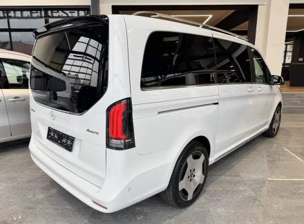 Mercedes-Benz - V-class