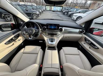 Mercedes-Benz - V-class