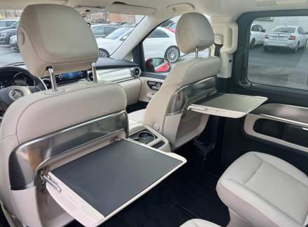 Mercedes-Benz - V-class