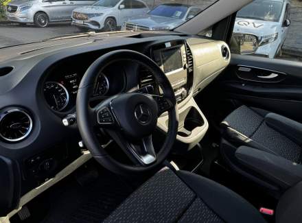 Mercedes-Benz - Vito