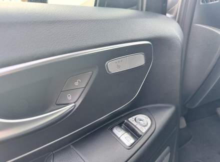 Mercedes-Benz - Vito