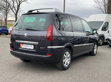 Peugeot - 807