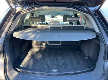 Land Rover - Discovery Sport