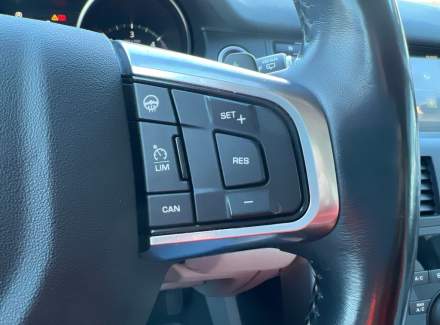 Land Rover - Discovery Sport