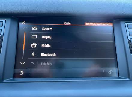 Land Rover - Discovery Sport