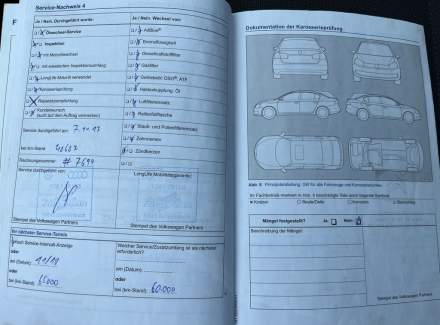 Volkswagen - Golf