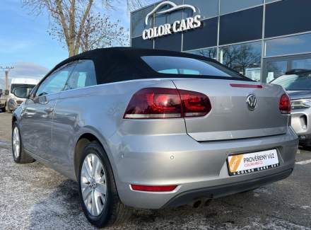 Volkswagen - Golf