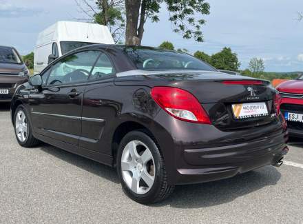Peugeot - 207
