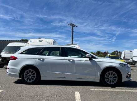 Ford - Mondeo