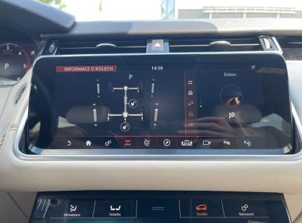 Land Rover - Range Rover Velar
