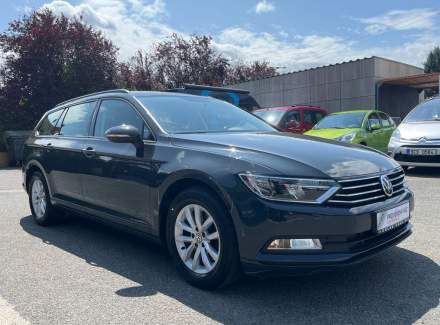 Volkswagen - Passat