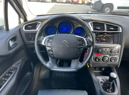 Citroën - C4