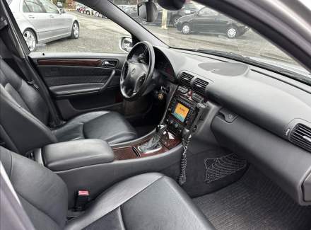 Mercedes-Benz - C-class