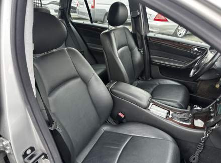 Mercedes-Benz - C-class