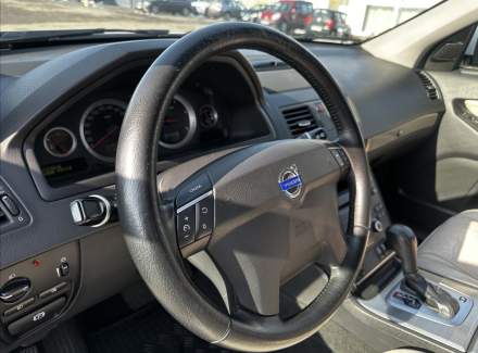 Volvo - XC90