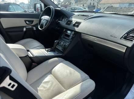 Volvo - XC90
