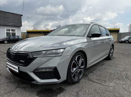 Škoda - Octavia