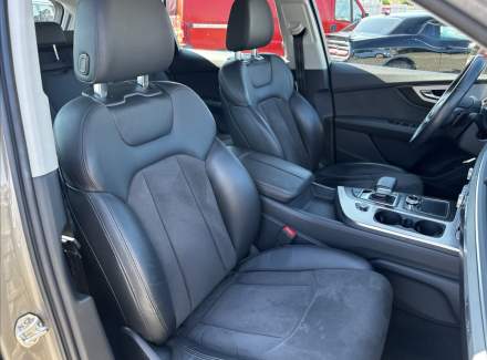 Audi - Q7