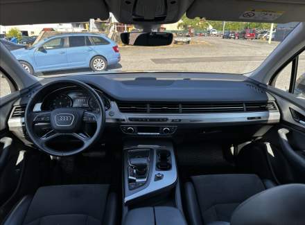 Audi - Q7