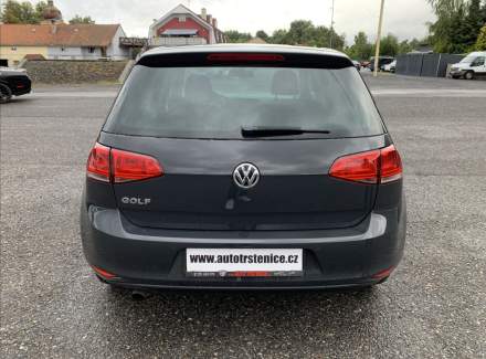 Volkswagen - Golf