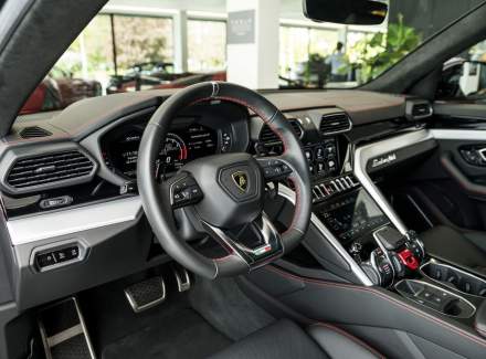 Lamborghini - Urus
