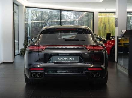 Porsche - Panamera
