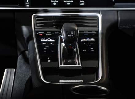 Porsche - Panamera