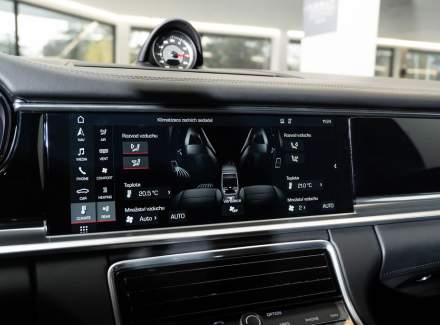 Porsche - Panamera