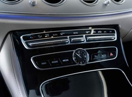 Mercedes-Benz - E-class